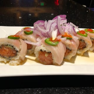 Jalapeno Hamachi Roll (New)