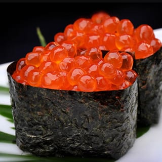 Salmon Egg/ Ikura Sushi (2pcs)
