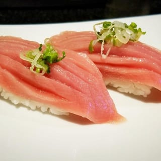ChuToro Sushi (2pcs)
