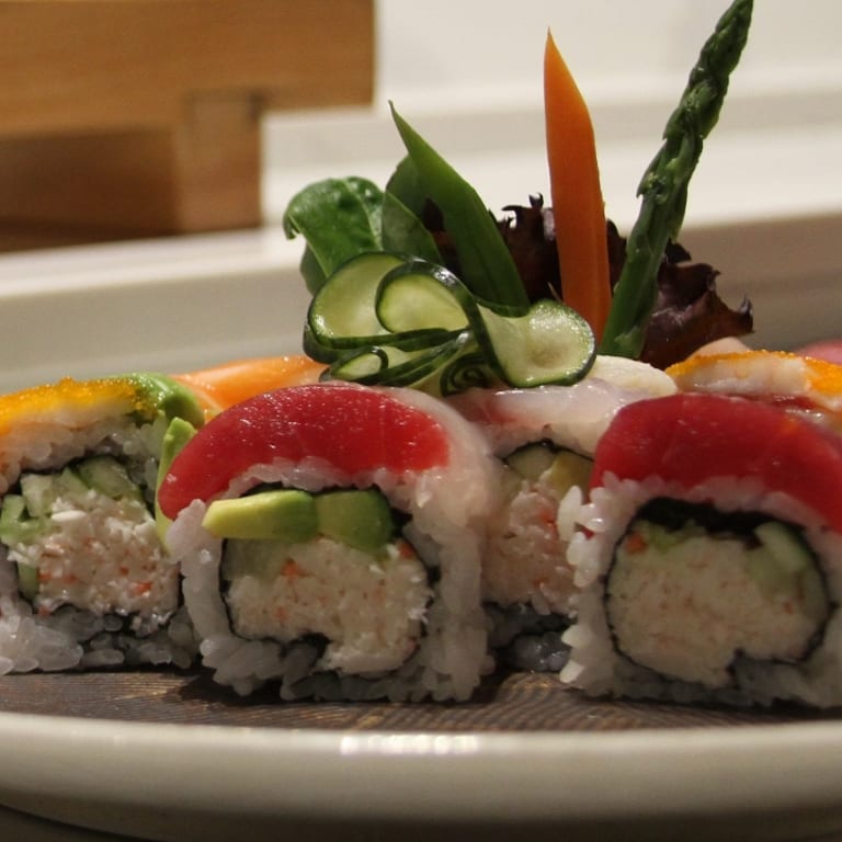 Delicious Rainbow Roll Experience